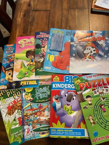 Photo of free Coloring and activity books (Loh Park in Tarrytown) #1
