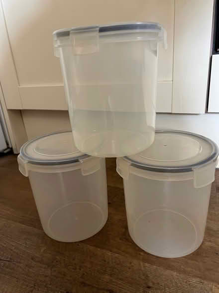 Photo of free 3 x large round containers (Rowsley DE4) #1