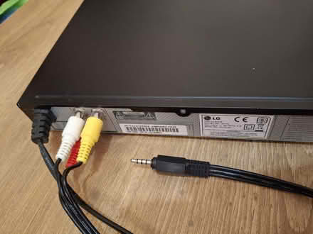 Photo of free DVD/CD player (DE23) #2