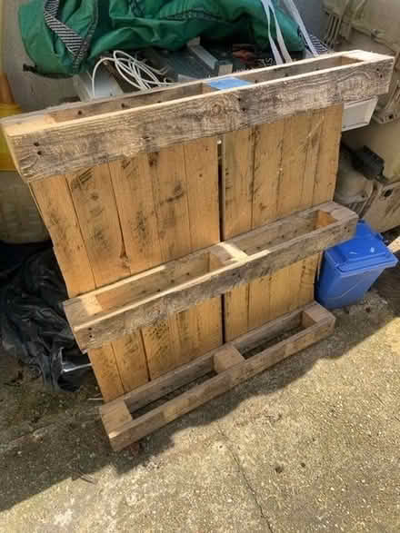 Photo of free Small pallet (Blacklands TN34) #1