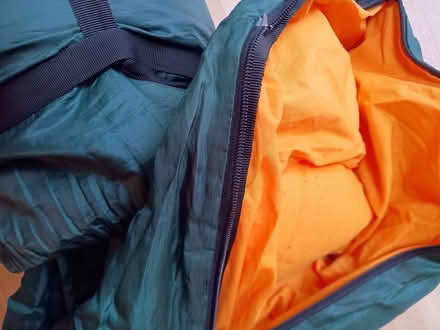 Photo of free Vango single sleeping bag (BS15) #3