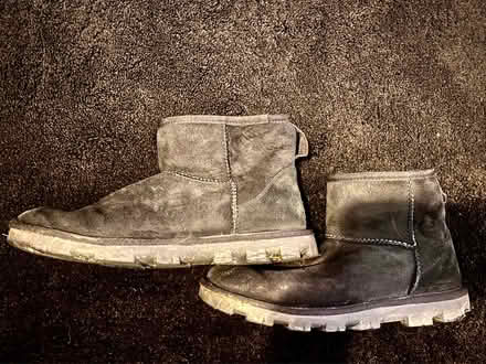 Photo of free Black shearling boots size 9 (Shenley Brook end MK5) #1