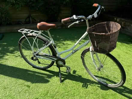 Photo of free Women’s Medium Pendleton Sommerby Bicycle (Barnes SW13) #1