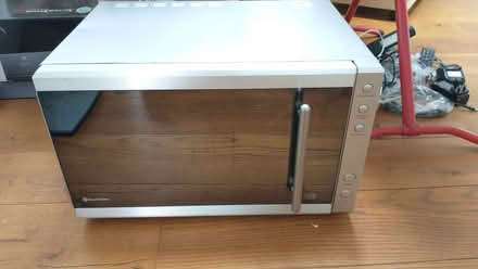 Photo of free microwave oven (The Grange EH9) #2