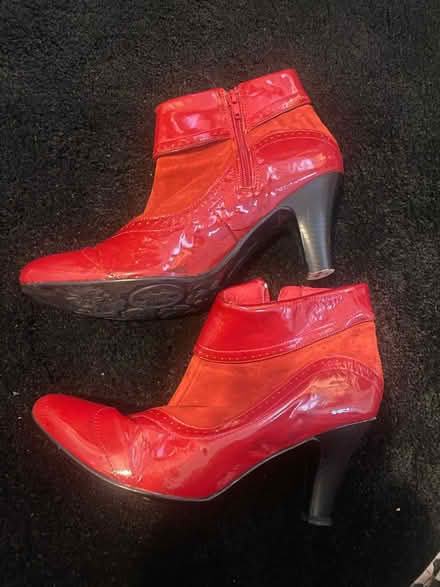 Photo of free Hush puppies booties size 9 (Shenley Brook end MK5) #1