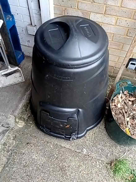 Photo of free Compost bin (Lower Earley RG6) #1