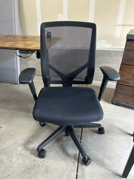 Photo of free Swivel/adjustable desk chair (Broomfield, Co) #1