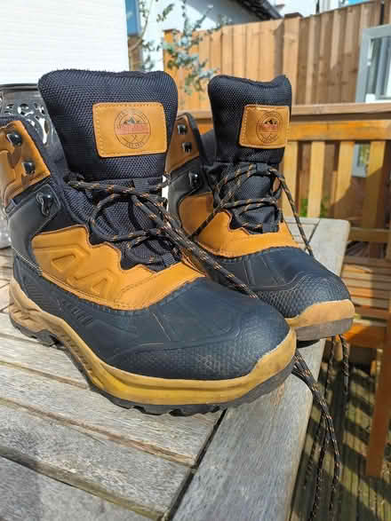 Photo of free Workboots (Ditton) #1