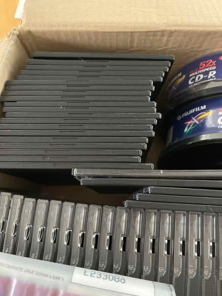 Photo of free 50 new cds and cases (IG10 high beech) #3