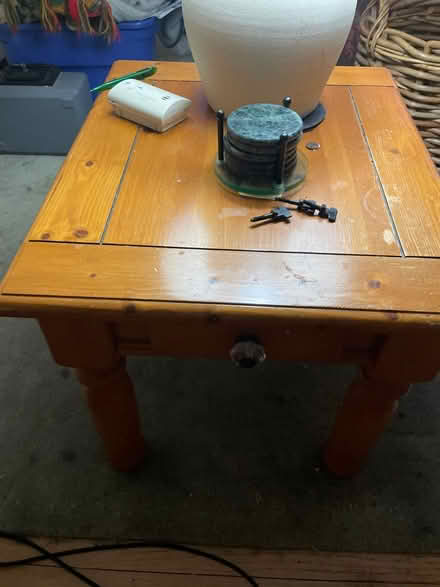Photo of free 2 coffee tables 1 living room table (Lyndhurst) #3