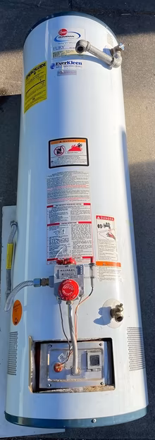 Photo of free 40G gas water heater (Near De Anza College) #1