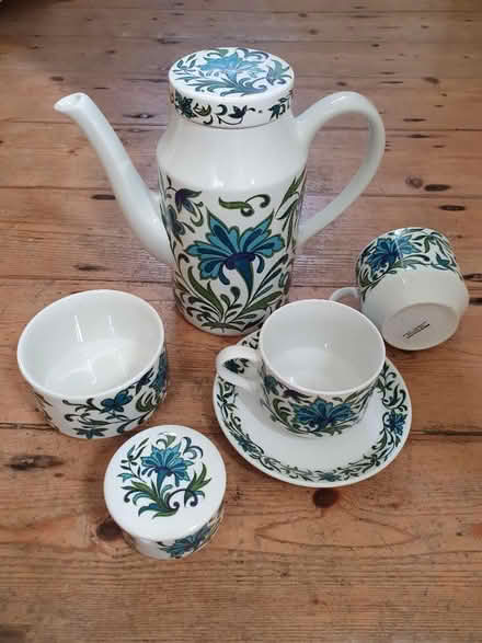 Photo of free Vintage coffee set (SW8 Oval Vauxhall) #1