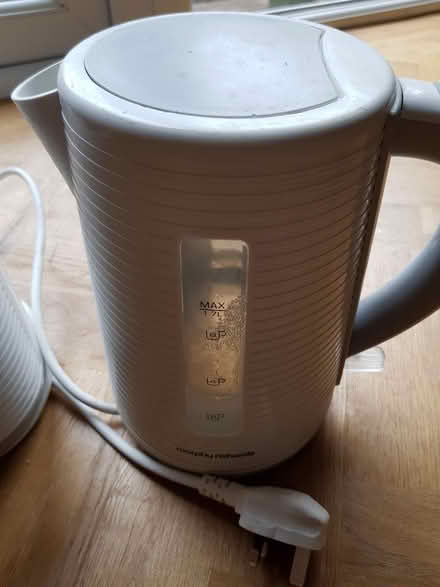 Photo of free Matching Kettle and Toaster (CH47) #2