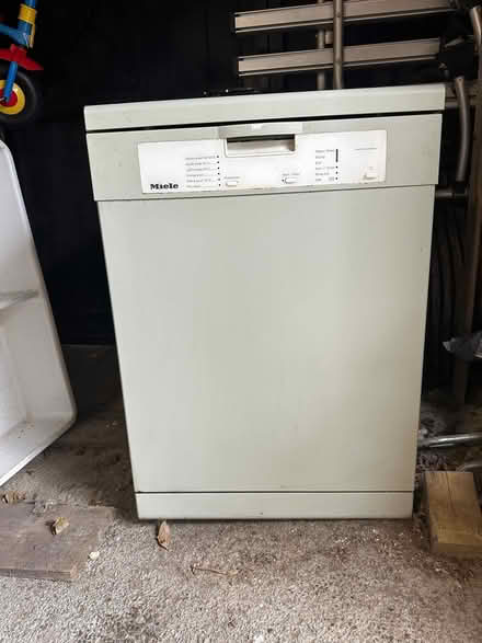 Photo of free Dishwasher (Kidlington OX5) #1
