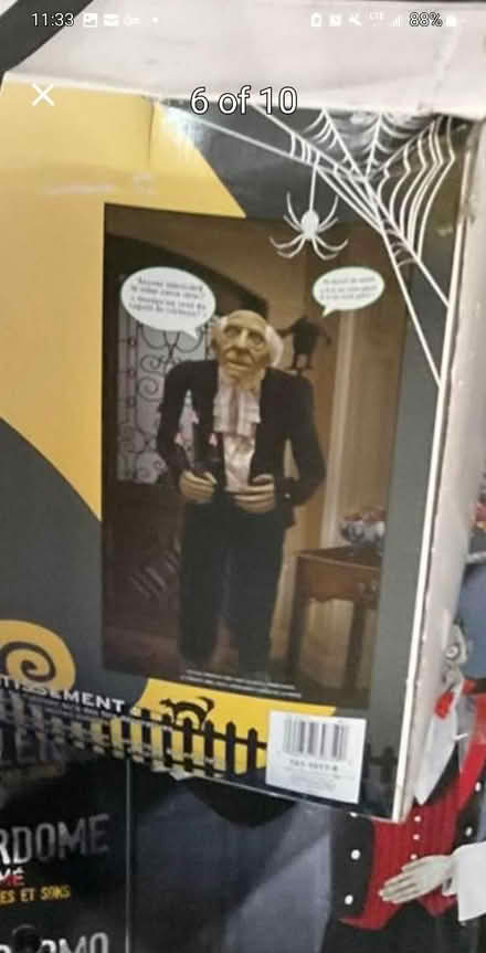 Photo of halloween butler (Aylmer) #1
