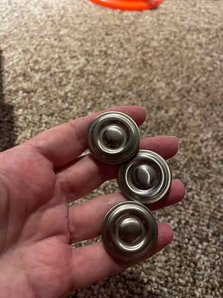 Photo of free 11 x door knobs (L9k 0e7) #3