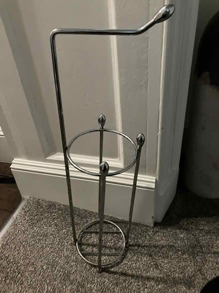 Photo of free Metal loo roll holder (HX1 (town centre).) #1