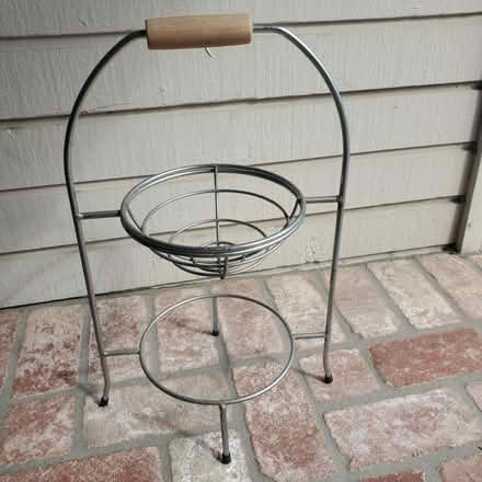 Photo of free Wire tabletop basket holder (Cupertino Sunnyvale) #1