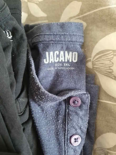 Photo of free Mens extra large t shirts (Allington ME16) #1