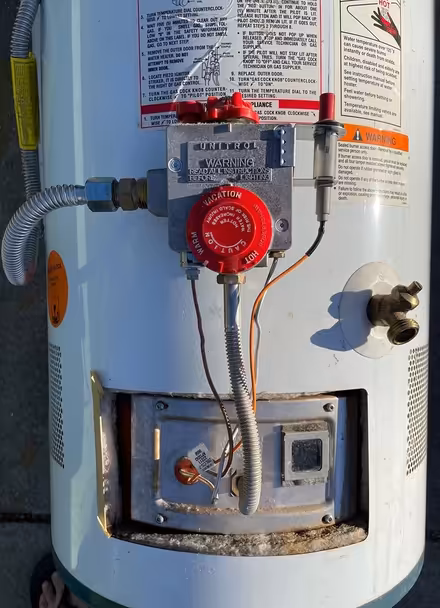 Photo of free 40G gas water heater (Near De Anza College) #2