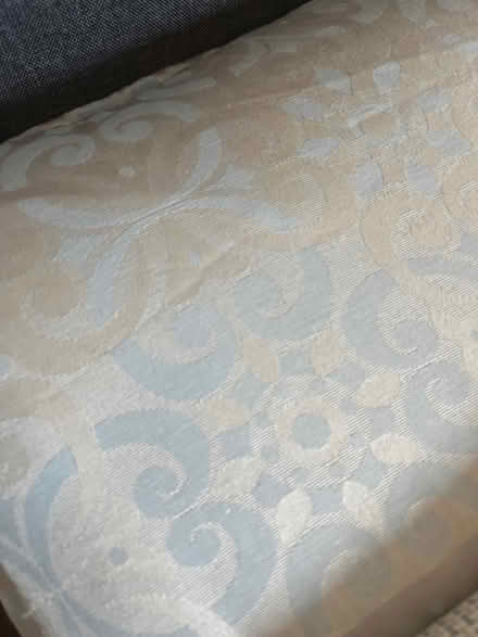 Photo of free King size double duvet cover and two matching pillow cases. (Bradford on Avon BA15) #2