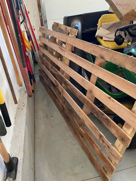 Photo of free Large rectangular wood pallet (Frontier Lane Millis) #1