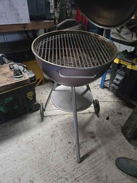 Photo of free Small bbq (Ford end) #1