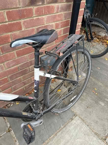 Photo of free Specialized Ariel women’s bike (Burpham, Guildford) #2