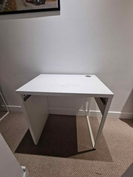 Photo of free Computer desk (Ox4 3en) #1