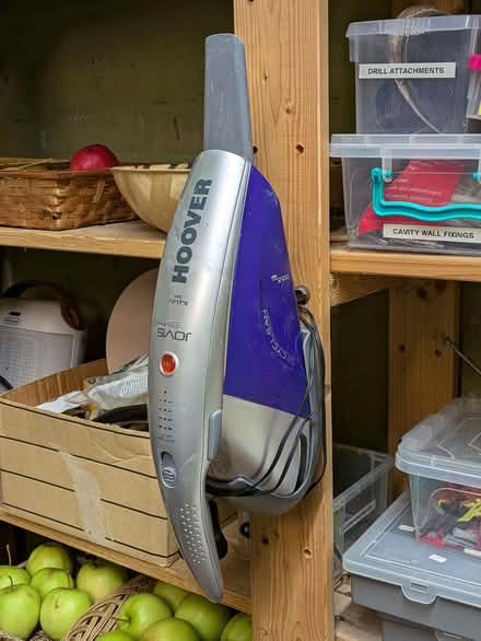 Photo of free Handheld vacuum cleaner (Abingdon-on-Thames OX14) #1