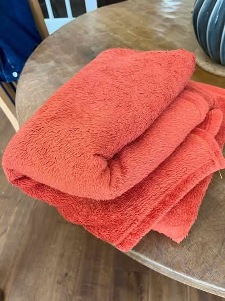 Photo of free Fleece Throw (Tolworth) #2