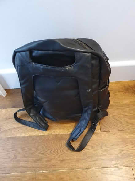 Photo of free 3 x over the shoulder bags (Borough Underground SE1) #2