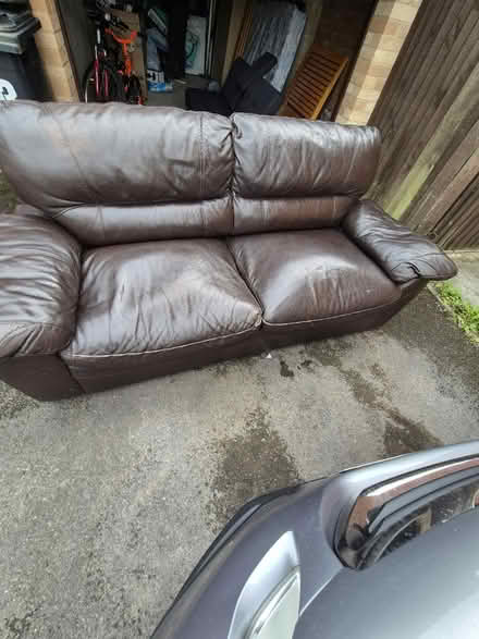 Photo of free Leather Sofa (BS32) #3