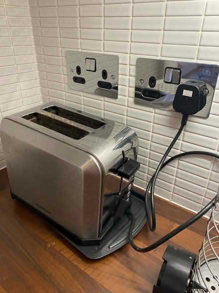 Photo of free Toaster (Earls Court, SW5) #1