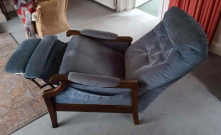 Photo of free Recliner Chair (Copthorne SY3) #2