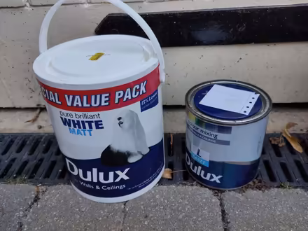 Photo of free Paint (Berkhamsted HP4) #2