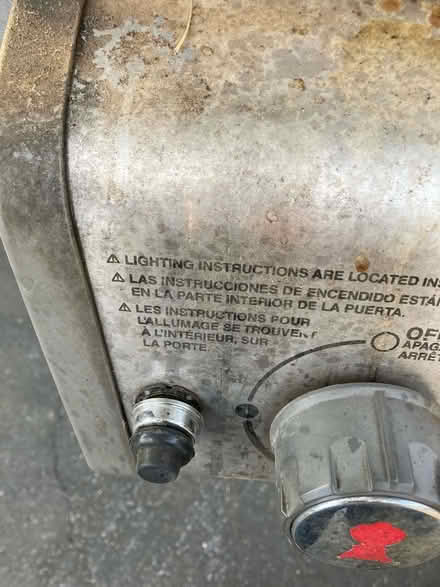 Photo of free 8 1/2 year old Weber Propane Grill (Hagerstown- North End) #4