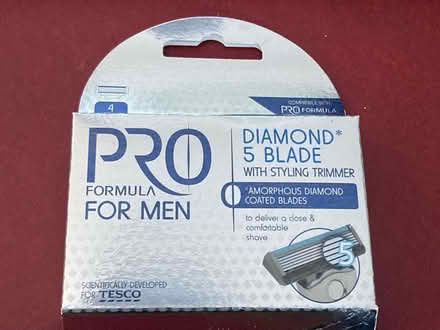 Photo of razor blades - Tesco pro formula (Cupar KY15) #1