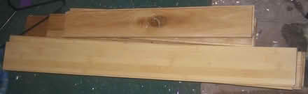 Photo of free laminate flooring strips (Easton BS5) #1