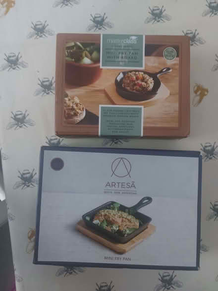 Photo of free Presentation Frying Pans (N1) #1