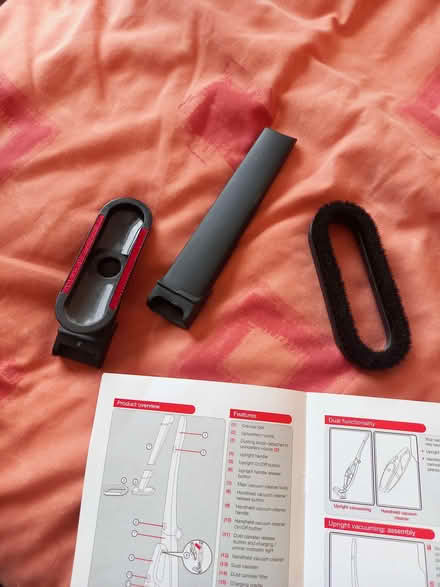 Photo of free Upright cordless bagless vacuum cleaner (Fratton PO1) #4
