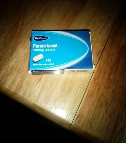 Photo of Paracetamol or ibuprofen (Greenford) #1