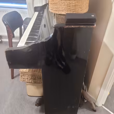 Photo of free KNIGHT Piano (E16) #2