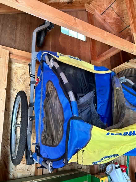 Photo of free Kids Bike Trailer (Aspen Hill Rockville) #1
