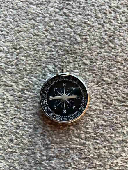 Photo of free Compass (SE19) #1