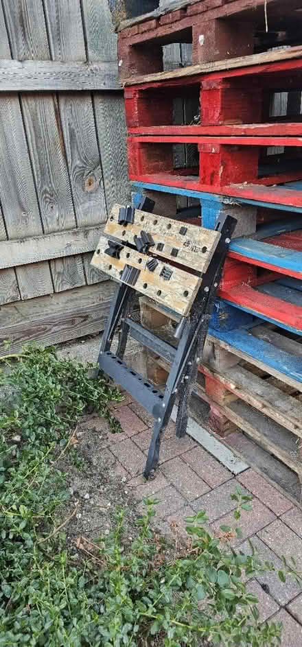 Photo of free DIY table (Addiscombe) #1