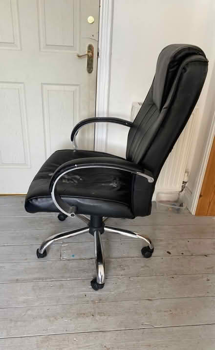 Photo of free Black office chair (Morecambe) #2