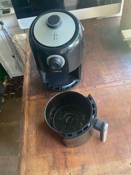 Photo of free Air fryer (Benson OX10) #1
