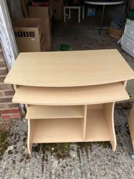 Photo of free Computer desk (Kidlington OX5) #1