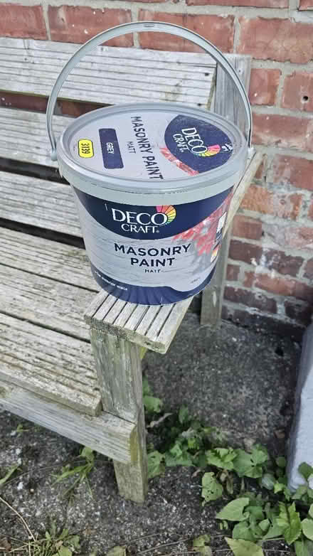 Photo of free 5l grey masonary paint (Hebburn NE31) #1